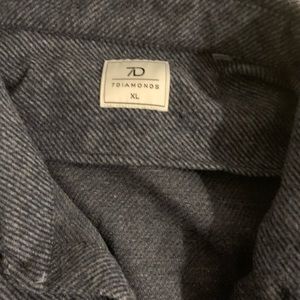 7 Diamonds XL flannel